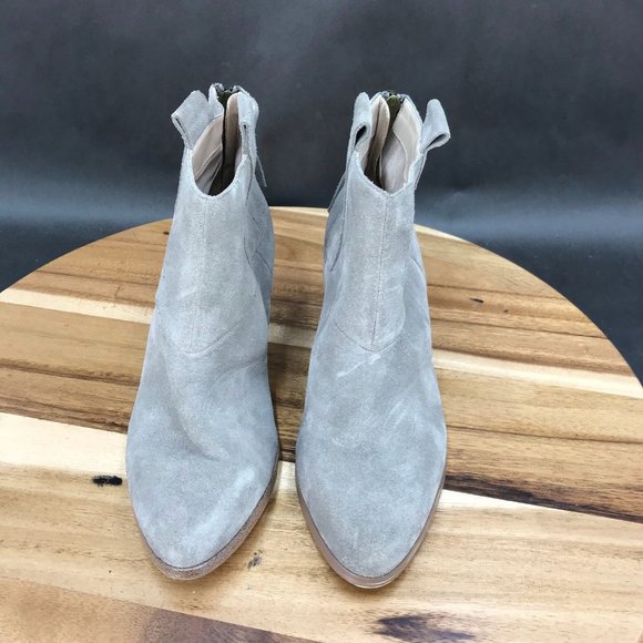 Sole Society Beige Suede Booties Pull On Zip Up Ankle Boots Womens Size 6 B - Picture 2 of 7